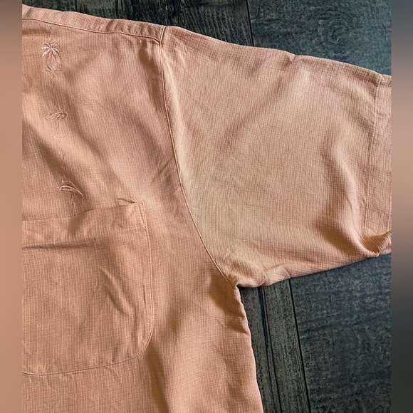 Tommy Bahama shirt size Medium‎ - Picture 6 of 10